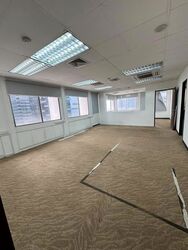 Shenton House (D1), Office #622076431